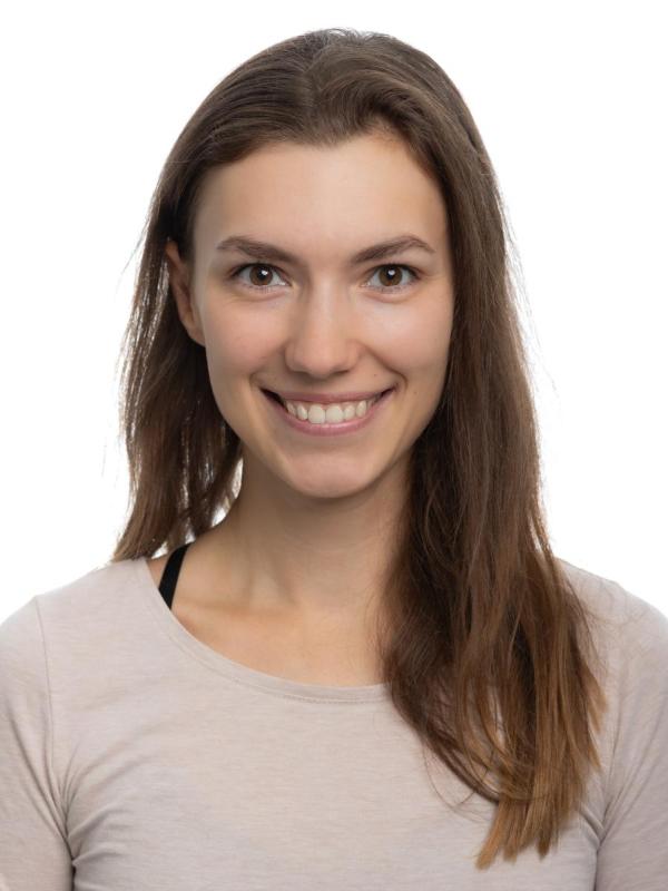 MDDr., Bc. Irena Burešová 